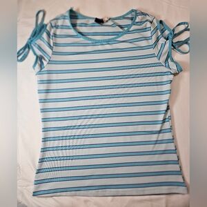 Most Juniors Blue Striped Short Sleeve Peek A Boo W/ Tie Detail Top Size XL